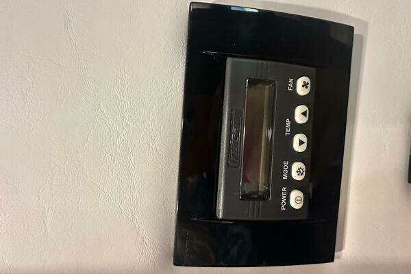 Cruisers Yachts 390 Express Coupe Yacht For Sale