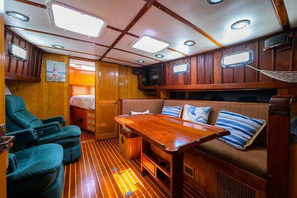 Custom 46 Dennis Schreibert Schooner Yacht For Sale