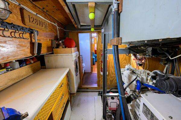 Custom 46 Dennis Schreibert Schooner Yacht For Sale