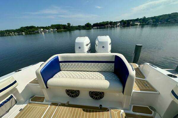 Nor-Tech 340 sport Yacht For Sale