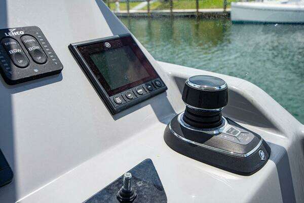 Beneteau Flyer 10 Yacht For Sale