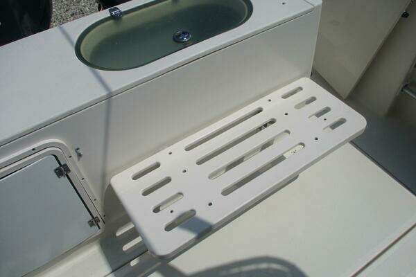 Photo of the 2006 Pursuit 