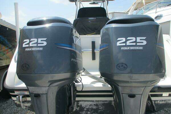 Photo of the 2006 Pursuit 