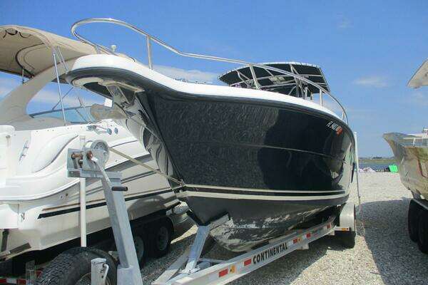 Photo of the 2006 Pursuit 