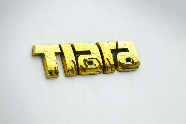 2015 Tiara Yachts 44