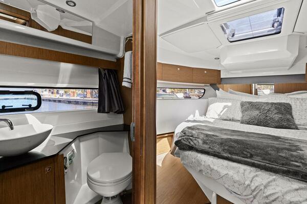 Trinity 33ft Jeanneau Yacht For Sale Trinity 33ft Jeanneau Yacht For Sale