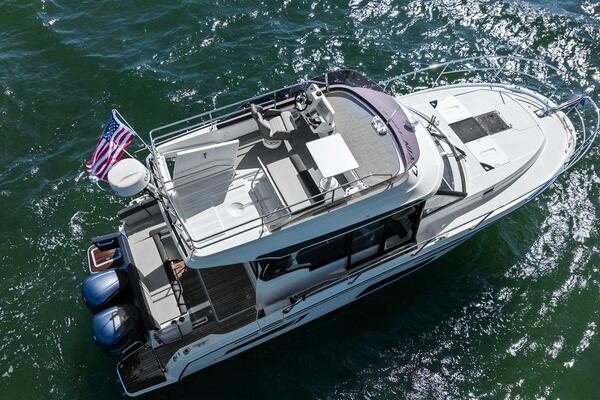 Trinity 33ft Jeanneau Yacht For Sale Trinity 33ft Jeanneau Yacht For Sale