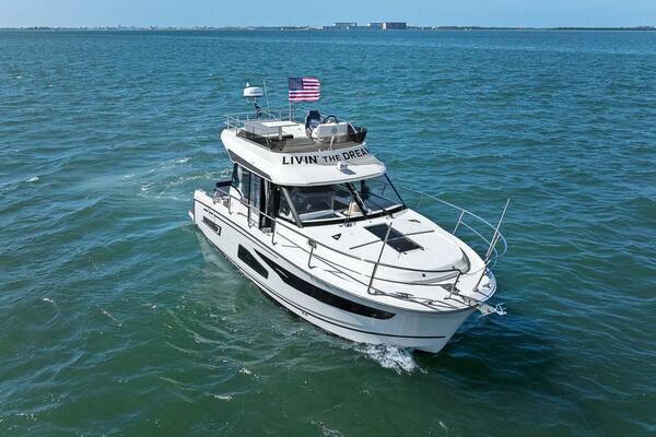Trinity 33ft Jeanneau Yacht For Sale Trinity 33ft Jeanneau Yacht For Sale