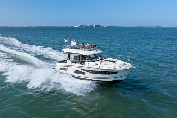 Trinity 33ft Jeanneau Yacht For Sale Trinity 33ft Jeanneau Yacht For Sale
