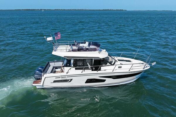 Trinity 33ft Jeanneau Yacht For Sale Trinity 33ft Jeanneau Yacht For Sale