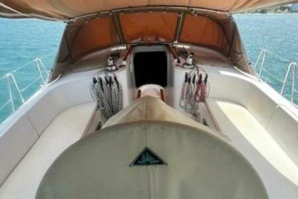 WindSwept 46ft Beneteau Yacht For Sale