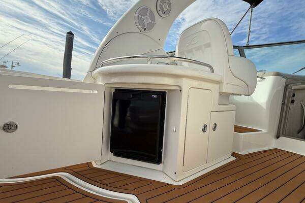 Photo of the 2008 Sea Ray 340 Sundancer "BUY OR DIE"
