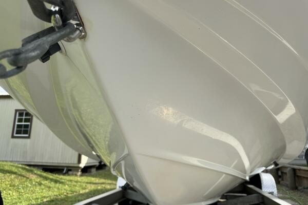 23ft Boston Whaler Yacht For Sale