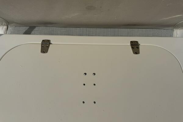 23ft Boston Whaler Yacht For Sale