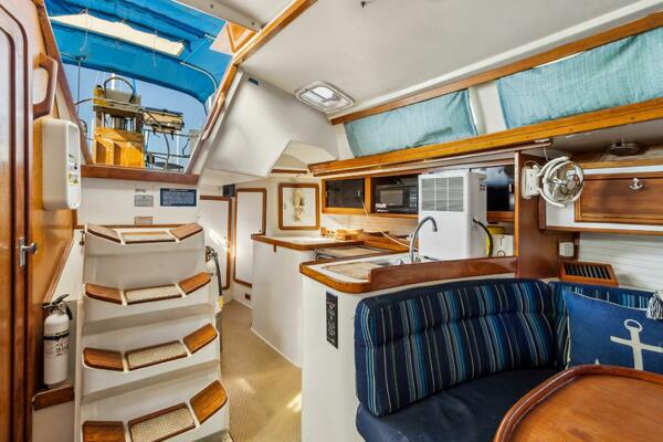 NO WORRIES 42ft Catalina Yacht For Sale