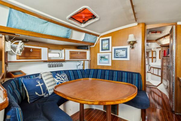 NO WORRIES 42ft Catalina Yacht For Sale