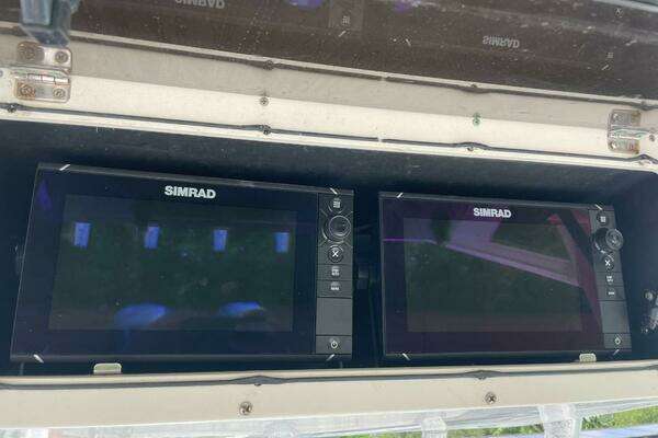 Photo of the 2005 Boston Whaler 320 Outrage