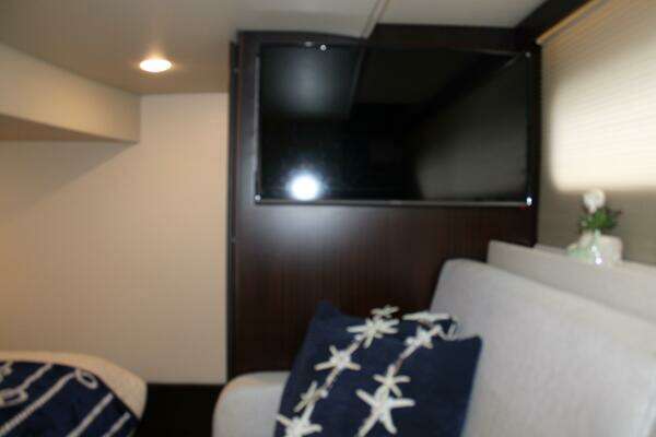Regal 42 Fly Yacht For Sale