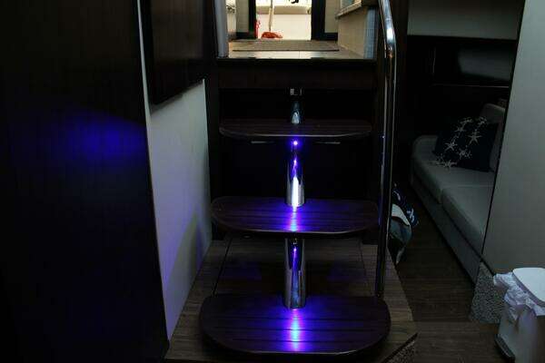 Regal 42 Fly Yacht For Sale
