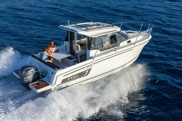 Photo of the 2025 Jeanneau NC795 S2