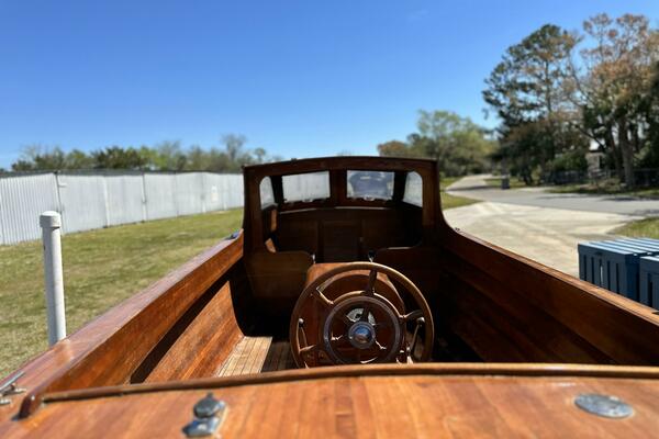 BELLA FIGURA 19ft Classic Yacht For Sale
