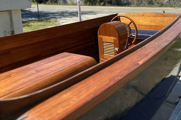 BELLA FIGURA 19ft Classic Yacht For Sale