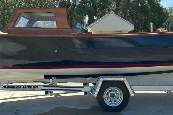 BELLA FIGURA 19ft Classic Yacht For Sale