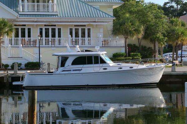 41-ft-Back Cove-2015-41 Express Cruiser-Bliss-Daytona Beach Florida United States yacht for sale