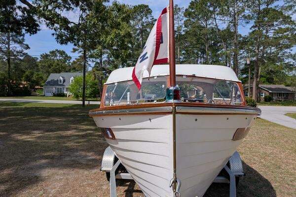 1.1  Deadonwithburgee