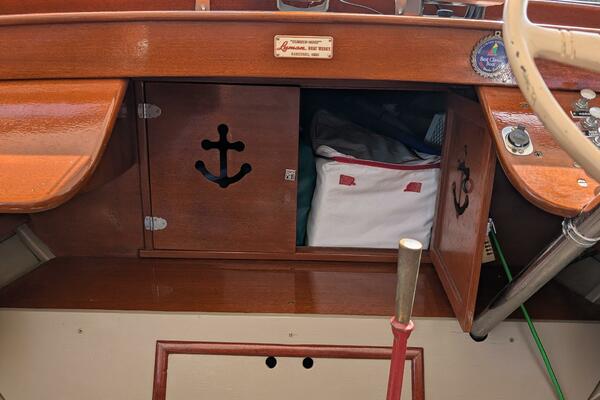 15 Under Bow Storage