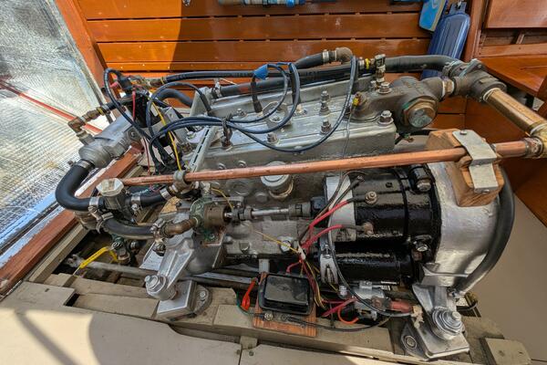 33starboard Side Of Engine