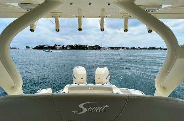 Scout 330 LXF Yacht For Sale