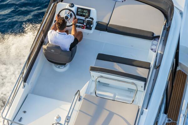 Photo of the 2025 Jeanneau NC1095 Fly