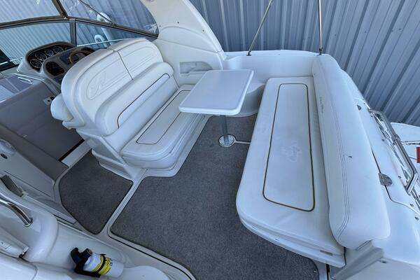 30ft Sea Ray Yacht For Sale