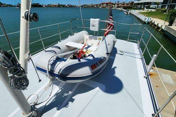 Pacific Trawler 40 Flybridge Yacht For Sale