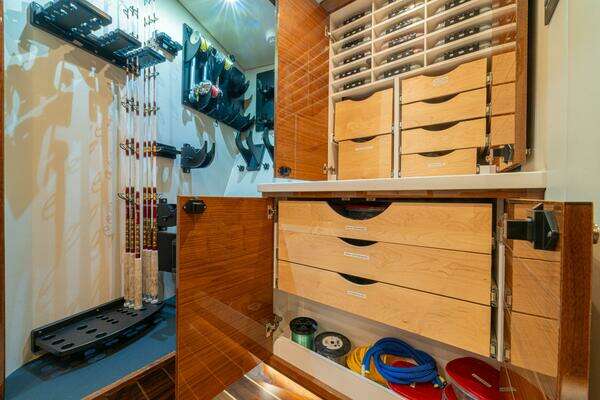 Jarrett Bay  Yacht For Sale