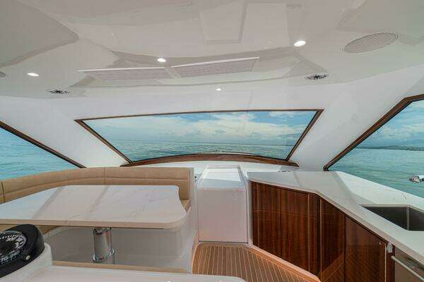 Jarrett Bay  Yacht For Sale