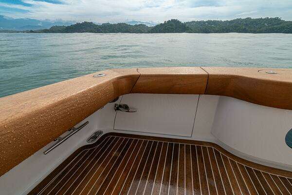 Jarrett Bay  Yacht For Sale