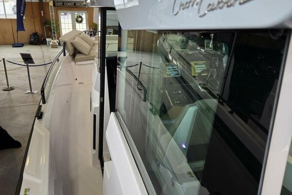 Axopar 29 Cross Cabin Stock 45 29ft Axopar Yacht For Sale