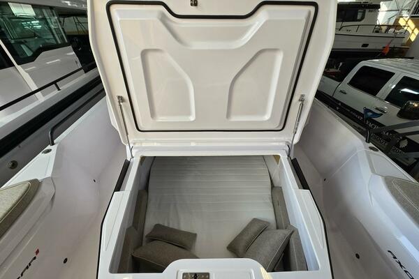 Axopar 29 Cross Cabin Stock 45 29ft Axopar Yacht For Sale