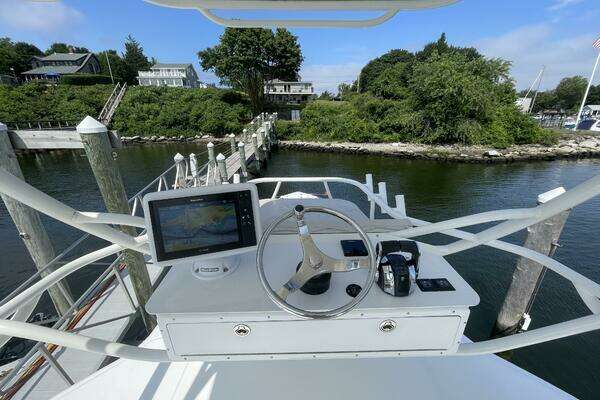 2017 Boston Whaler 42