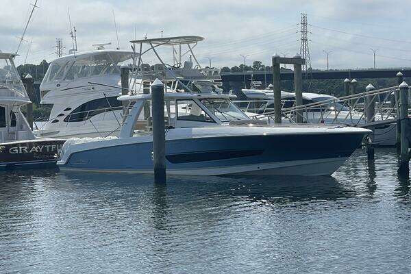 Photo of the 2017 Boston Whaler Outrage