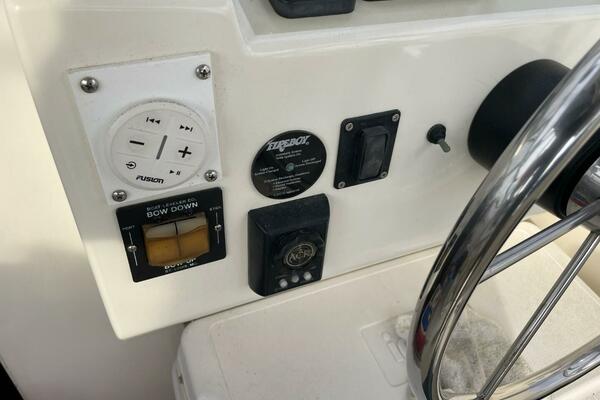 Bite Me 28ft Carolina Classic Yacht For Sale