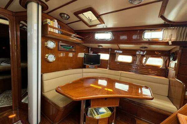 Little Harbor 46 Center Cockpit Yacht For Sale