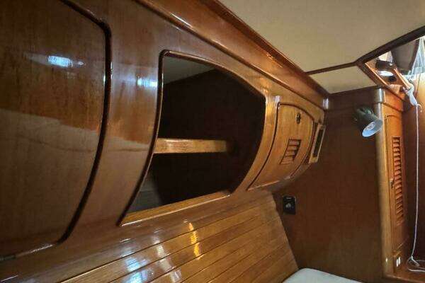 Little Harbor 46 Center Cockpit Yacht For Sale