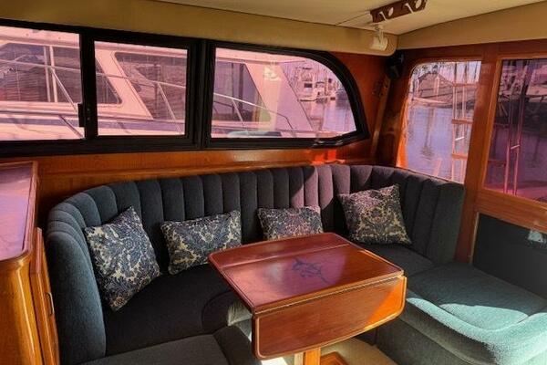 1989 Egg Harbor 35 - SUNNY SIDE UP