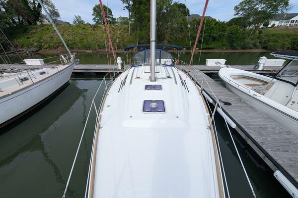 Knot A Clew 37ft Beneteau Yacht For Sale Knot A Clew 37ft Beneteau Yacht For Sale