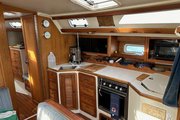Lollygag 42ft Catalina Yacht For Sale