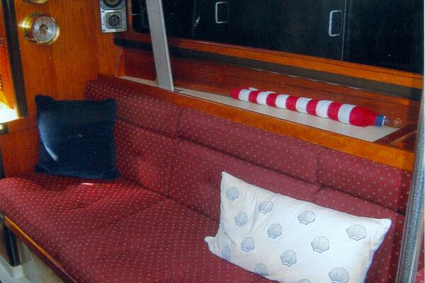 37ft C amp C Yacht For Sale