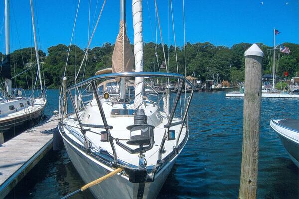 37ft C amp C Yacht For Sale